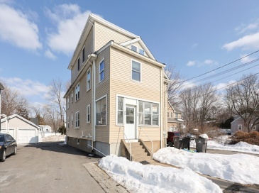 96 Mansfield St, Framingham, Massachusetts, 8 Bedrooms Bedrooms, 16 Rooms Rooms,4 BathroomsBathrooms,Residential Income,For Sale,Mansfield St,73478350