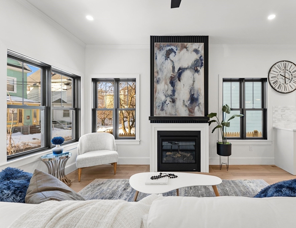 15 Stickney Ave, Somerville, Massachusetts, 3 Bedrooms Bedrooms, 7 Rooms Rooms,2.5 BathroomsBathrooms,Residential,For Sale,Stickney Ave,73478481