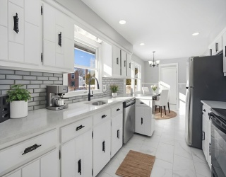 87 Clarendon Ave, Chicopee, Massachusetts, 6 Bedrooms Bedrooms, 8 Rooms Rooms,3 BathroomsBathrooms,Residential,For Sale,Clarendon Ave,73459701