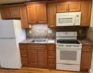 16 Columbian Street, Weymouth, Massachusetts, 1 Room Rooms,1 BathroomBathrooms,Residential Lease,For Rent,Columbian Street,73478544