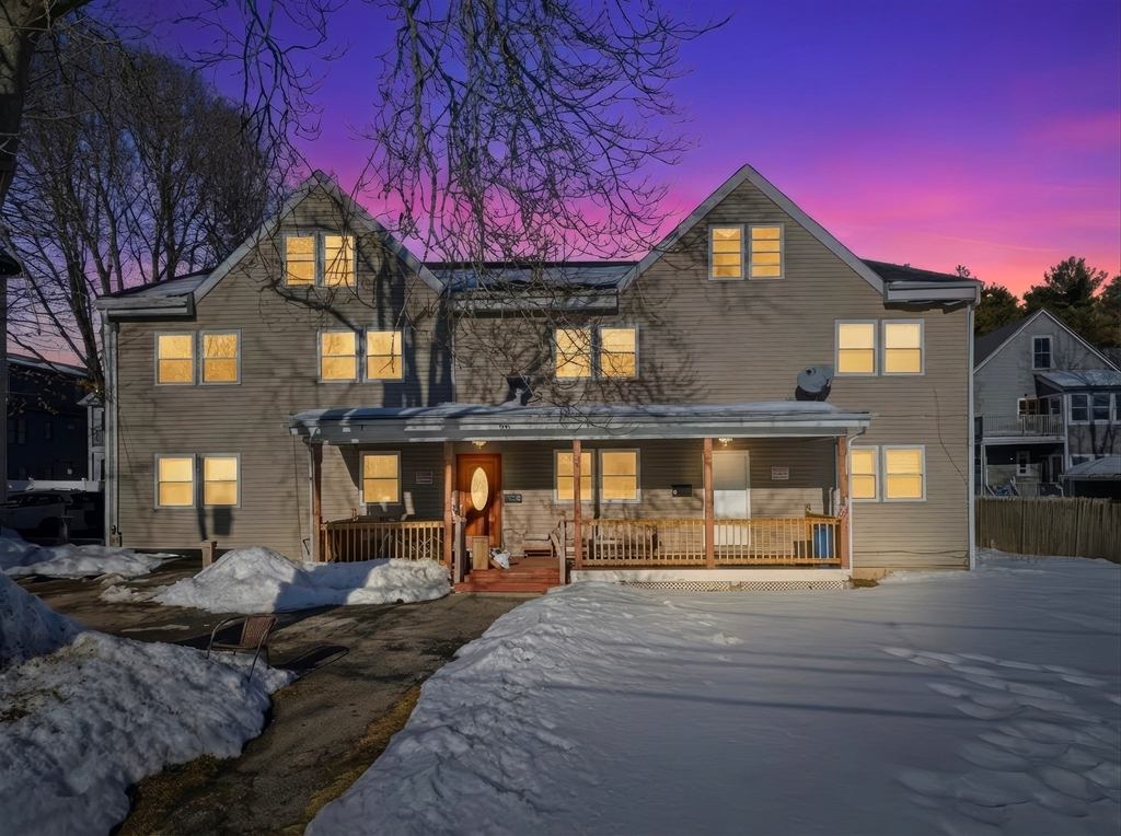 56 Patten, Boston, Massachusetts, 15 Bedrooms Bedrooms, 20 Rooms Rooms,4 BathroomsBathrooms,Residential Income,For Sale,Patten,73478577