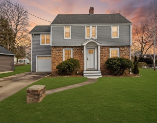 16 Squawfield Rd, Westfield, Massachusetts, 4 Bedrooms Bedrooms, 9 Rooms Rooms,2.5 BathroomsBathrooms,Residential,For Sale,Squawfield Rd,73478467