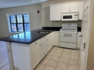 10 Florence St, Malden, Massachusetts, 2 Bedrooms Bedrooms, 4 Rooms Rooms,2 BathroomsBathrooms,Residential Lease,For Rent,Florence St,73442932 10 Florence St, Malden, Massachusetts, 2 Bedrooms Bedrooms, 4 Rooms Rooms,2 BathroomsBathrooms,Residential Lease,For Rent,Florence St,73442932