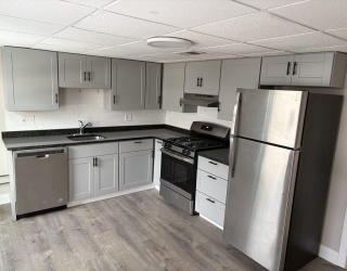 378 Union, Franklin, Massachusetts, 2 Bedrooms Bedrooms, 5 Rooms Rooms,1 BathroomBathrooms,Residential Lease,For Rent,Union,73478660