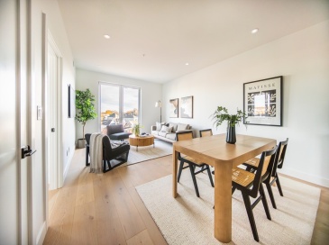 66 Mcgrath, Quincy, Massachusetts, 2 Bedrooms Bedrooms, 5 Rooms Rooms,2 BathroomsBathrooms,Residential,For Sale,Mcgrath,73478679