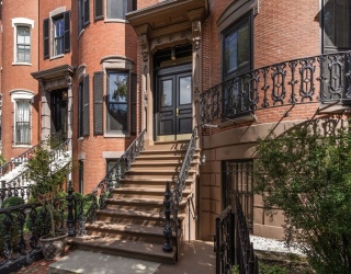 11 Union Park, Boston, Massachusetts, 2 Bedrooms Bedrooms, 4 Rooms Rooms,1 BathroomBathrooms,Residential,For Sale,Union Park,73478687