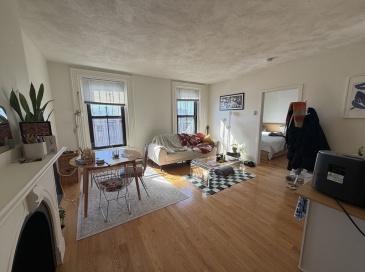701 Massachusetts Avenue, Boston, Massachusetts, 1 Bedroom Bedrooms, 3 Rooms Rooms,1 BathroomBathrooms,Residential Lease,For Rent,Massachusetts Avenue,73478710