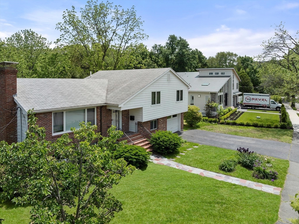 25 Brandeis Rd, Newton, Massachusetts, 4 Bedrooms Bedrooms, 9 Rooms Rooms,3 BathroomsBathrooms,Residential,For Sale,Brandeis Rd,73478631