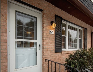 4 Treetop Lane, Kingston, Massachusetts, 2 Bedrooms Bedrooms, 6 Rooms Rooms,1.5 BathroomsBathrooms,Residential,For Sale,Treetop Lane,73478653