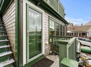 1 Main Street, Rockport, Massachusetts, 1 Bedroom Bedrooms, 2 Rooms Rooms,1 BathroomBathrooms,Residential,For Sale,Main Street,73464095