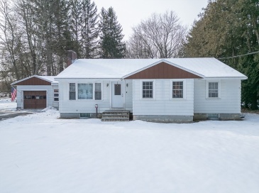 19 Mill Rd, Littleton, Massachusetts, 3 Bedrooms Bedrooms, 8 Rooms Rooms,1.5 BathroomsBathrooms,Residential,For Sale,Mill Rd,73466573 19 Mill Rd, Littleton, Massachusetts, 3 Bedrooms Bedrooms, 8 Rooms Rooms,1.5 BathroomsBathrooms,Residential,For Sale,Mill Rd,73466573