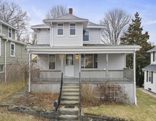 6 Shore Drive, Weymouth, Massachusetts, 2 Bedrooms Bedrooms, 5 Rooms Rooms,1.5 BathroomsBathrooms,Residential,For Sale,Shore Drive,73469140