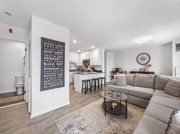 100 Marina Dr, Quincy, Massachusetts, 1 Bedroom Bedrooms, 5 Rooms Rooms,1 BathroomBathrooms,Residential,For Sale,Marina Dr,73478733 100 Marina Dr, Quincy, Massachusetts, 1 Bedroom Bedrooms, 5 Rooms Rooms,1 BathroomBathrooms,Residential,For Sale,Marina Dr,73478733