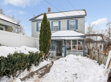 105 Third St, Lowell, Massachusetts, 3 Bedrooms Bedrooms, 7 Rooms Rooms,1.5 BathroomsBathrooms,Residential,For Sale,Third St,73475321