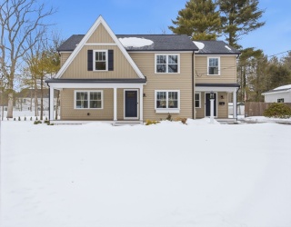 6 Eleanor Rd, Walpole, Massachusetts, 5 Bedrooms Bedrooms, 12 Rooms Rooms,2.5 BathroomsBathrooms,Residential,For Sale,Eleanor Rd,73478786