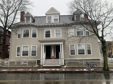 356 Harvard St, Cambridge, Massachusetts, 4 Bedrooms Bedrooms, 6 Rooms Rooms,2.5 BathroomsBathrooms,Residential Lease,For Rent,Harvard St,73478817