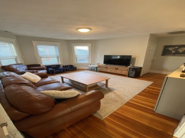 305 Highland Ave, Somerville, Massachusetts, 4 Bedrooms Bedrooms, 7 Rooms Rooms,2 BathroomsBathrooms,Residential Lease,For Rent,Highland Ave,73478834