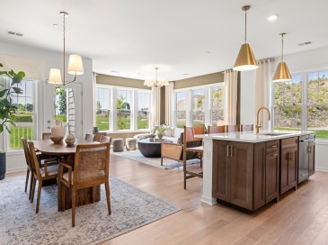 320 Martins Landing, North Reading, Massachusetts, 2 Bedrooms Bedrooms, 5 Rooms Rooms,2 BathroomsBathrooms,Residential,For Sale,Martins Landing,73478815