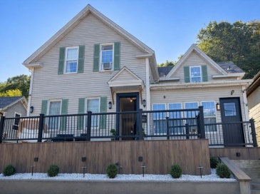 109 Oak St, Clinton, Massachusetts, 4 Bedrooms Bedrooms, 7 Rooms Rooms,2 BathroomsBathrooms,Residential,For Sale,Oak St,73478860