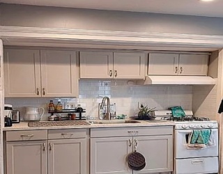 285 Lynn Shore Dr, Lynn, Massachusetts, 1 Bedroom Bedrooms, 3 Rooms Rooms,1 BathroomBathrooms,Residential,For Sale,Lynn Shore Dr,73478867