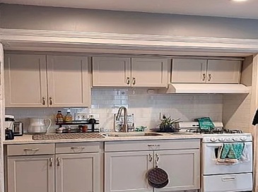 285 Lynn Shore Dr, Lynn, Massachusetts, 1 Bedroom Bedrooms, 3 Rooms Rooms,1 BathroomBathrooms,Residential,For Sale,Lynn Shore Dr,73478867