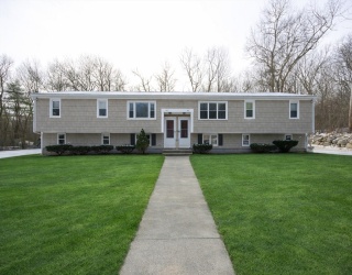 485-487 Stearns Ave, Mansfield, Massachusetts, 6 Bedrooms Bedrooms, 10 Rooms Rooms,2 BathroomsBathrooms,Residential Income,For Sale,Stearns Ave,73466189