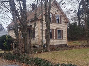 19 Bank St, Abington, Massachusetts, 3 Bedrooms Bedrooms, 6 Rooms Rooms,1 BathroomBathrooms,Residential,For Sale,Bank St,73469630