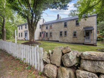 687 Main Street, Wareham, Massachusetts, 5 Bedrooms Bedrooms, 12 Rooms Rooms,2.5 BathroomsBathrooms,Residential,For Sale,Main Street,73407282