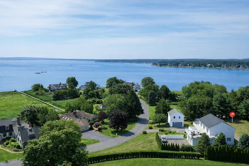 44 Seabury Point Rd, Duxbury, Massachusetts, 4 Bedrooms Bedrooms, 7 Rooms Rooms,3 BathroomsBathrooms,Residential,For Sale,Seabury Point Rd,73478953