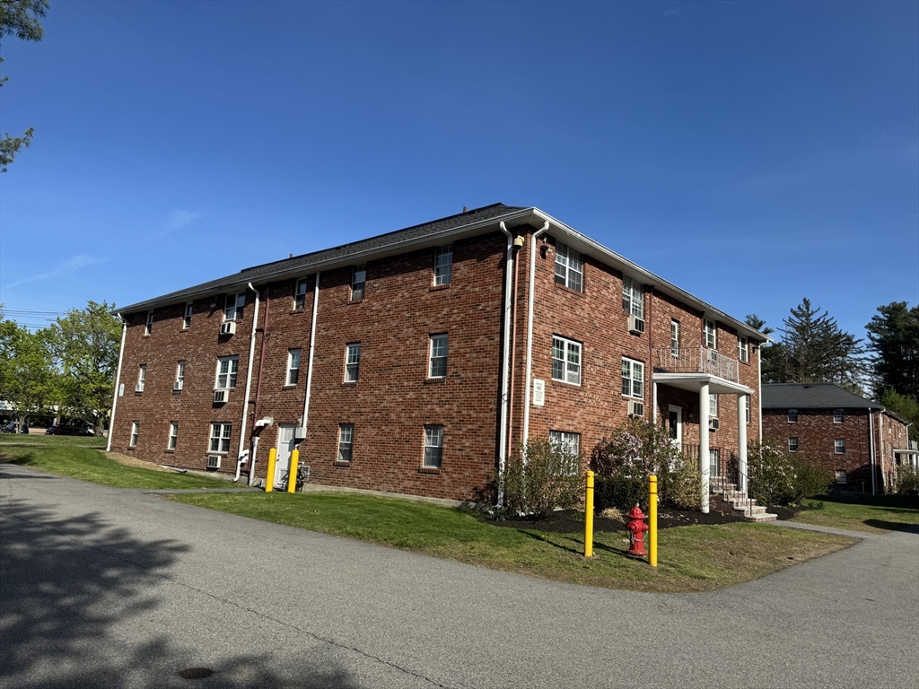 428 Great Rd, Acton, Massachusetts, 2 Bedrooms Bedrooms, 4 Rooms Rooms,1 BathroomBathrooms,Residential Lease,For Rent,Great Rd,73478988