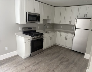 336 Lincoln St, Stoughton, Massachusetts, 1 Bedroom Bedrooms, 3 Rooms Rooms,1 BathroomBathrooms,Residential Lease,For Rent,Lincoln St,73479056