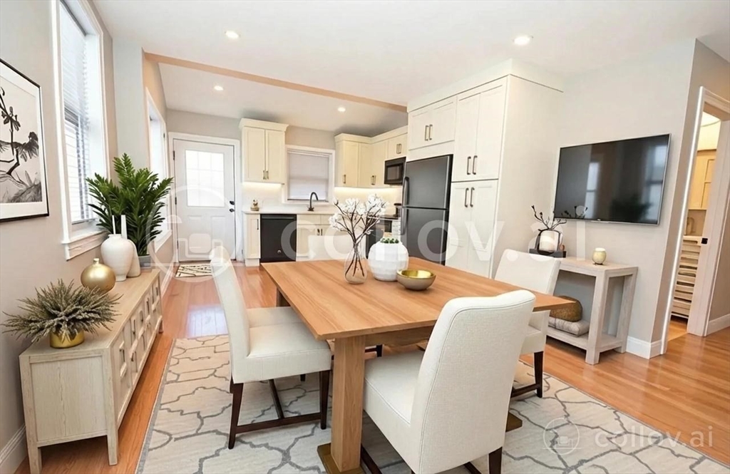 18 Eaton Ave, Woburn, Massachusetts, 4 Bedrooms Bedrooms, 8 Rooms Rooms,3 BathroomsBathrooms,Residential Lease,For Rent,Eaton Ave,73479010