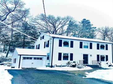 164 Florence Rd, Waltham, Massachusetts, 4 Bedrooms Bedrooms, 9 Rooms Rooms,2.5 BathroomsBathrooms,Residential Lease,For Rent,Florence Rd,73479009