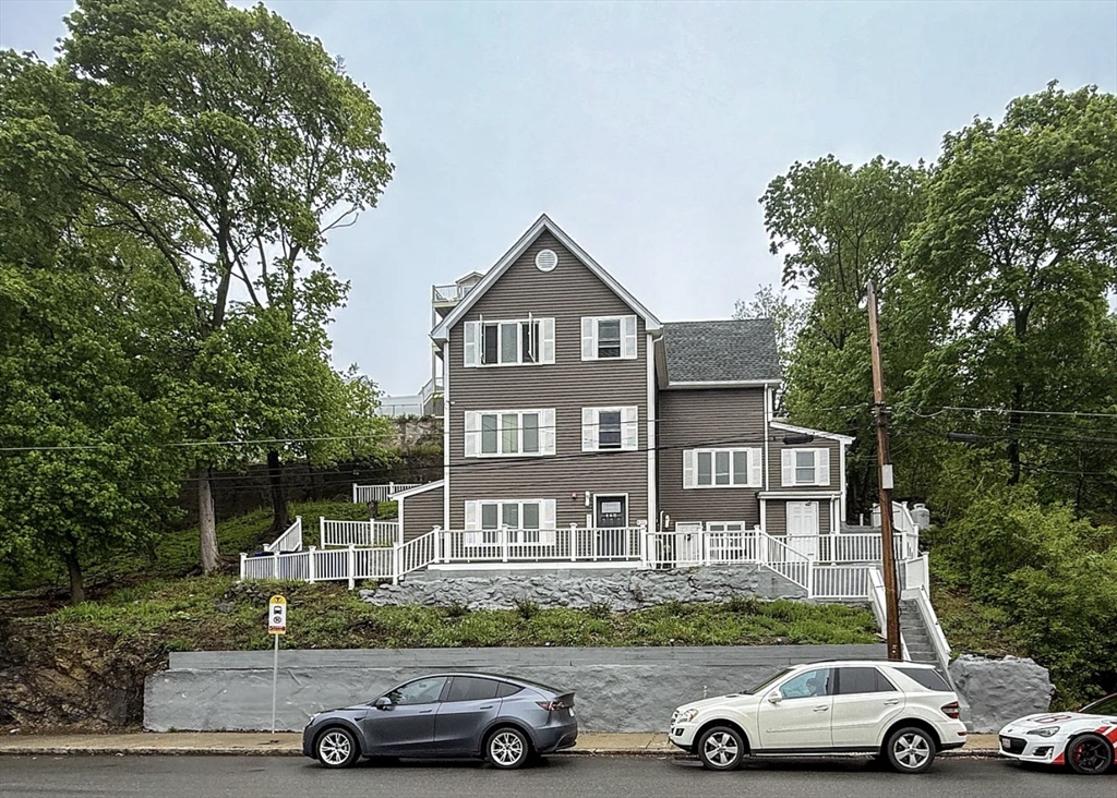 468 Salem, Malden, Massachusetts, 2 Bedrooms Bedrooms, 4 Rooms Rooms,1 BathroomBathrooms,Residential Lease,For Rent,Salem,73479026