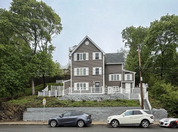 468 Salem, Malden, Massachusetts, 2 Bedrooms Bedrooms, 4 Rooms Rooms,1 BathroomBathrooms,Residential Lease,For Rent,Salem,73479026