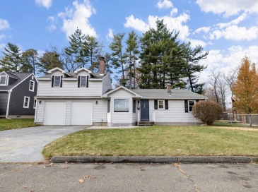 141 Simonich Circle, Chicopee, Massachusetts, 3 Bedrooms Bedrooms, 6 Rooms Rooms,1 BathroomBathrooms,Residential,For Sale,Simonich Circle,73458666