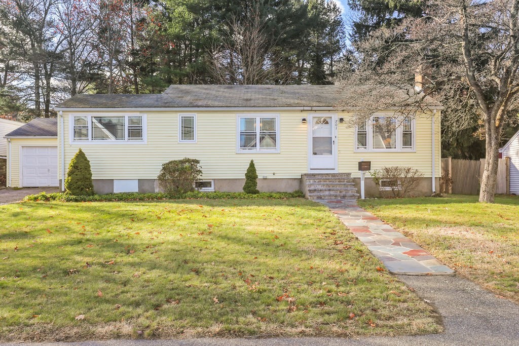 701 Greendale Ave, Needham, Massachusetts, 2 Bedrooms Bedrooms, 6 Rooms Rooms,1 BathroomBathrooms,Residential,For Sale,Greendale Ave,73457699