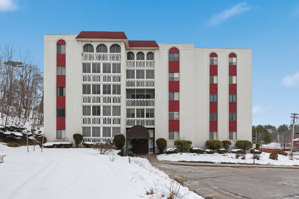 875 John Fitch Highway, Fitchburg, Massachusetts, 2 Bedrooms Bedrooms, 4 Rooms Rooms,1 BathroomBathrooms,Residential,For Sale,John Fitch Highway,73463149