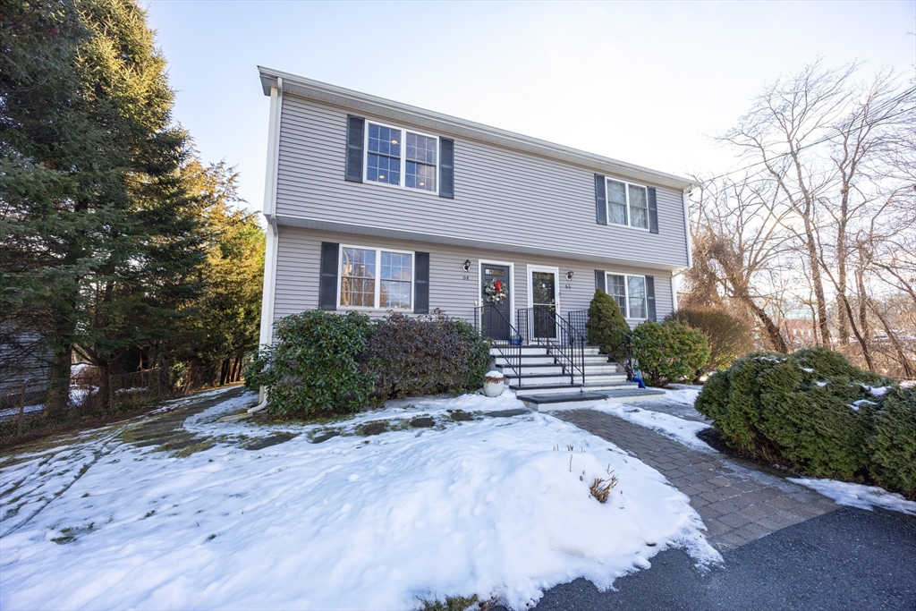 64 Lawrence St, Milford, Massachusetts, 3 Bedrooms Bedrooms, 6 Rooms Rooms,2.5 BathroomsBathrooms,Residential,For Sale,Lawrence St,73467139