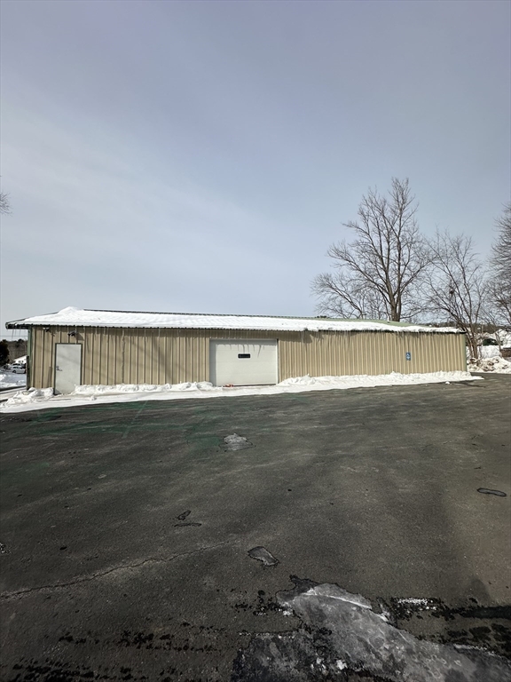 526 College Hwy, Southwick, Massachusetts, ,Commercial Lease,For Rent,College Hwy,73479077