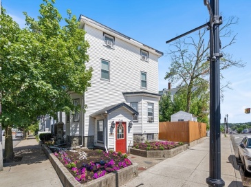 5 Mason St., Everett, Massachusetts, 10 Bedrooms Bedrooms, 14 Rooms Rooms,3 BathroomsBathrooms,Residential,For Sale,Mason St.,73479090