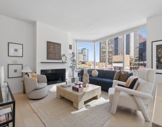 1 Franklin St, Boston, Massachusetts, 2 Bedrooms Bedrooms, 5 Rooms Rooms,2 BathroomsBathrooms,Residential,For Sale,Franklin St,73479089