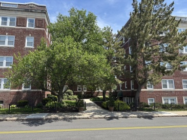 105 Summer Street, Malden, Massachusetts, 1 Bedroom Bedrooms, 4 Rooms Rooms,1 BathroomBathrooms,Residential Lease,For Rent,Summer Street,73479115