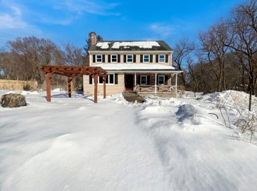 52 General Cobb St, Taunton, Massachusetts, 4 Bedrooms Bedrooms, 9 Rooms Rooms,2 BathroomsBathrooms,Residential,For Sale,General Cobb St,73479126