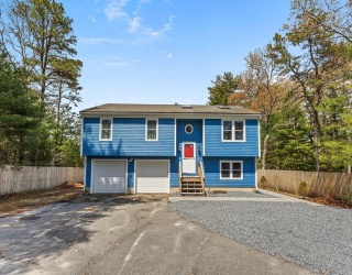 67 Algonquin St, Wareham, Massachusetts, 3 Bedrooms Bedrooms, 6 Rooms Rooms,3 BathroomsBathrooms,Residential,For Sale,Algonquin St,73479139