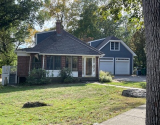 68 Walnut Hill, Newton, Massachusetts, 3 Bedrooms Bedrooms, 9 Rooms Rooms,3 BathroomsBathrooms,Residential Lease,For Rent,Walnut Hill,73463363