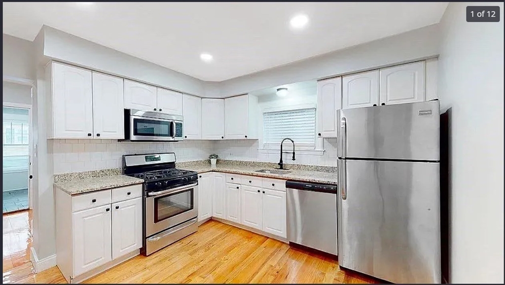 14 Perkins St, Winthrop, Massachusetts, 2 Bedrooms Bedrooms, 5 Rooms Rooms,1 BathroomBathrooms,Residential Lease,For Rent,Perkins St,73462791