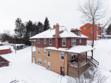 15 Boxford Street, Worcester, Massachusetts, 3 Bedrooms Bedrooms, 7 Rooms Rooms,1 BathroomBathrooms,Residential Lease,For Rent,Boxford Street,73472332