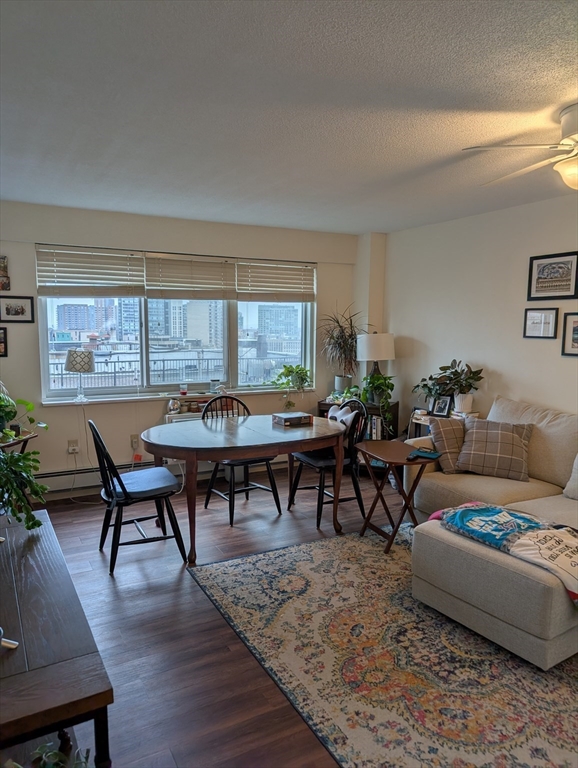 130 Bowdoin Street, Boston, Massachusetts, 1 Bedroom Bedrooms, 3 Rooms Rooms,1 BathroomBathrooms,Residential Lease,For Rent,Bowdoin Street,73479414
