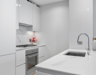 133 Seaport Blvd, Boston, Massachusetts, 1 Bedroom Bedrooms, 3 Rooms Rooms,1.5 BathroomsBathrooms,Residential,For Sale,Seaport Blvd,73479377